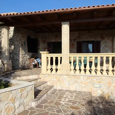 别墅 Foresta - Ciolo By Lovesud *