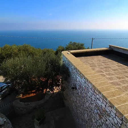 Villa Foresta - Ciolo By Lovesud *